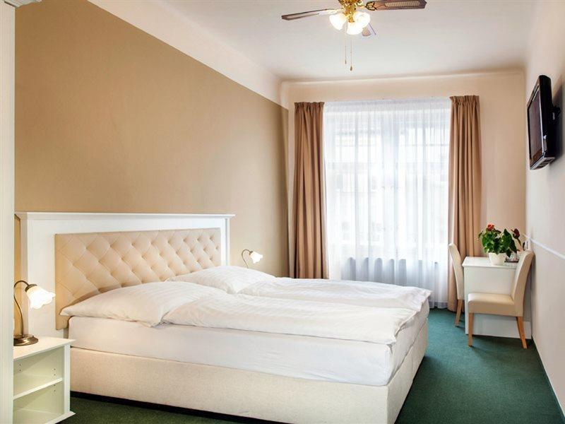 Taurus 4* Prag